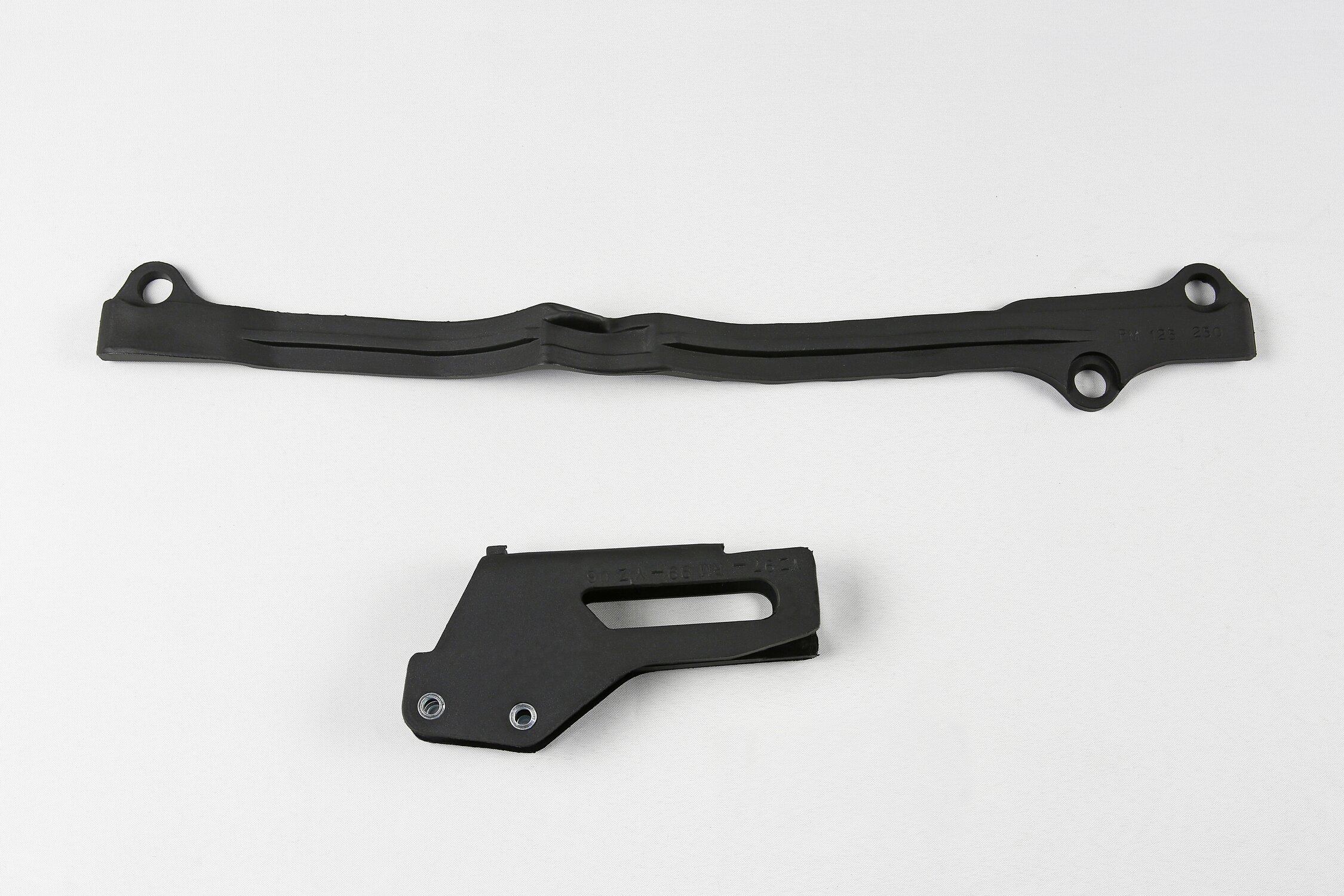 Image of Schwingenschleifer + Kettenführung Suzuki RM 125 / 250 2001-2008 schwarz UFO